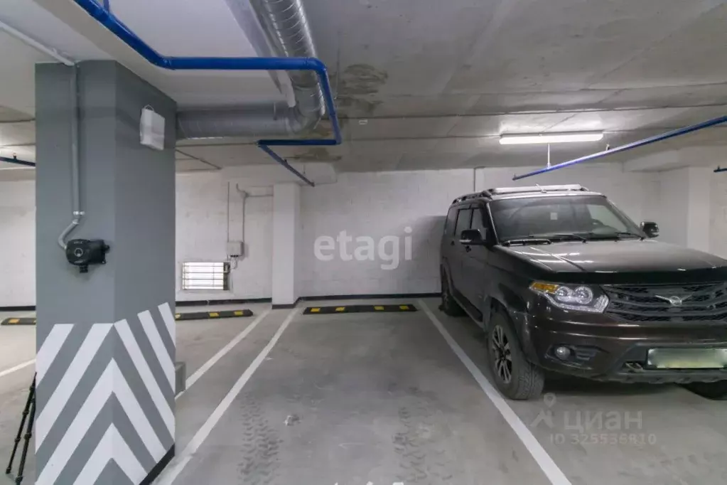 Гараж в Тюменская область, Тюмень Харьковская ул., 76 (13 м) - Фото 1