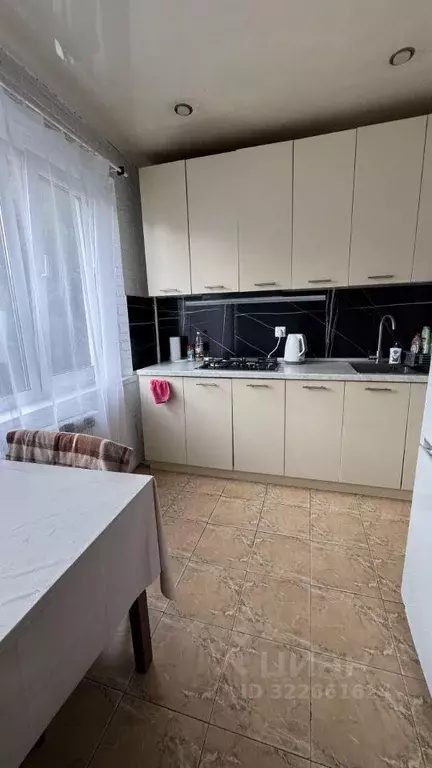 Квартира, 3 комнаты, 72 м - Фото 0