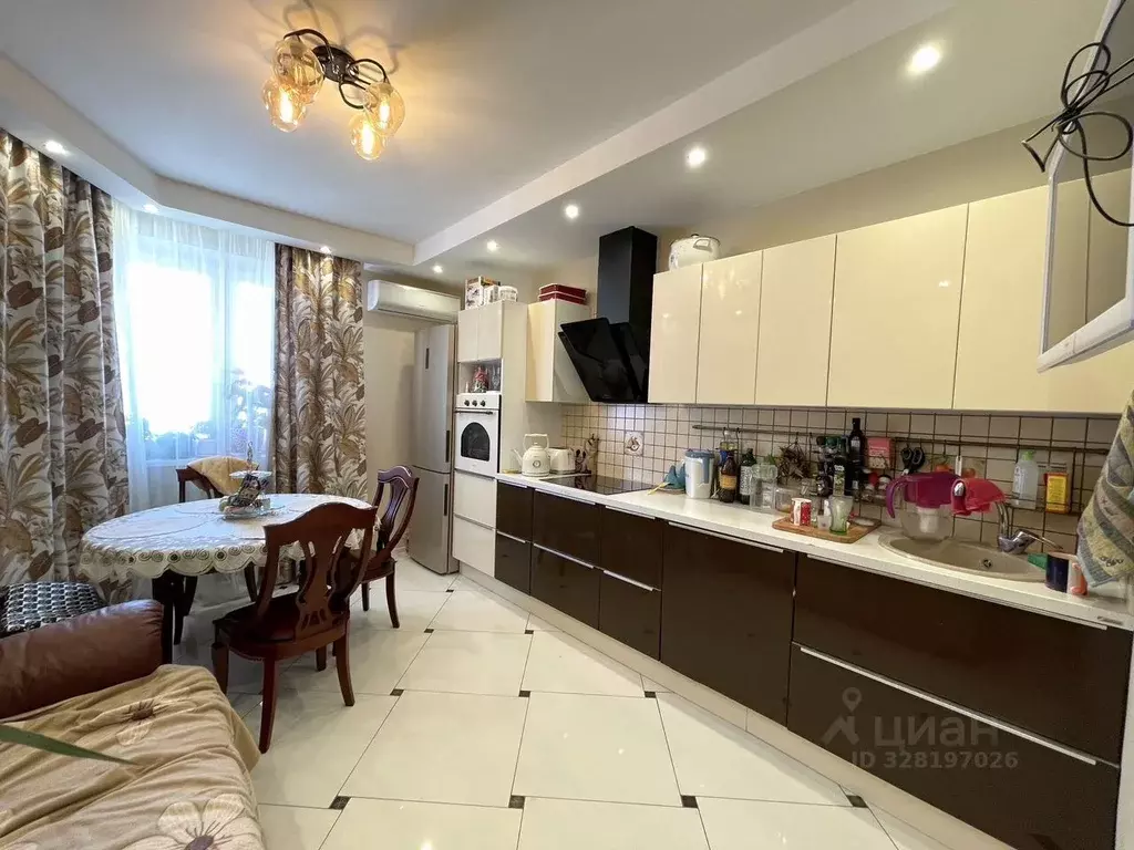 3-к кв. Московская область, Красногорск бул. Красногорский, 6 (58.0 м) - Фото 0