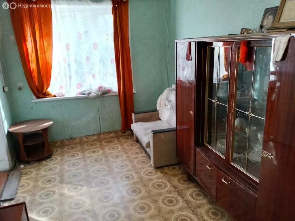 Дом в посёлок городского типа Глубокий, улица Артёма (44.2 м) - Фото 1