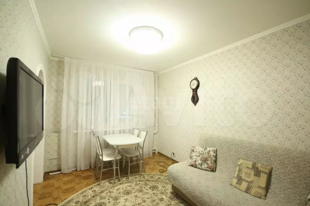 3-к. квартира, 65 м, 6/9 эт. - Фото 0