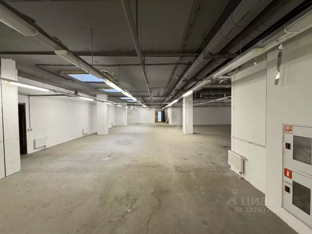 Помещение свободного назначения в Санкт-Петербург Конногвардейский ... - Фото 1