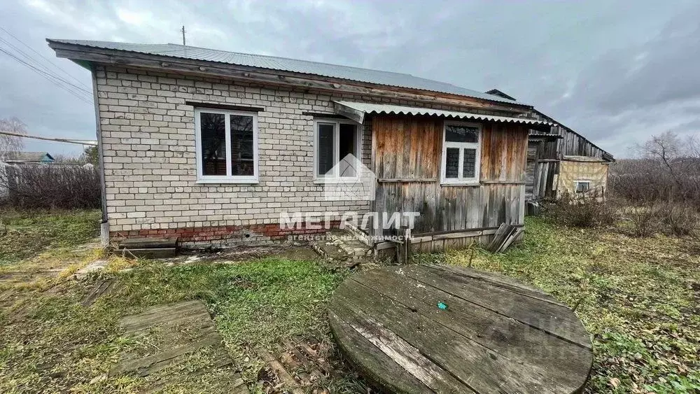 Дом в Татарстан, Лаишевский район, Егорьевское с/пос, с. Березовка ул. ... - Фото 1