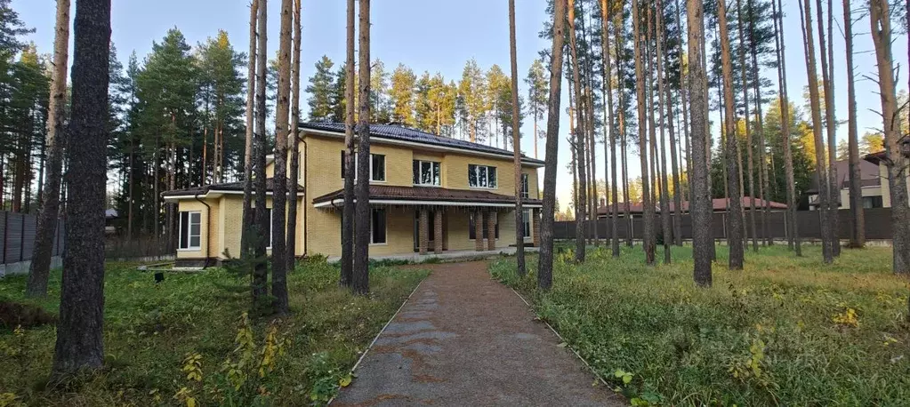 Дом в Ленинградская область, Всеволожский район, Бугровское городское ... - Фото 0