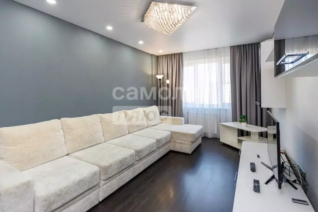 3-к кв. Хабаровский край, Хабаровск Ленинградская ул., 10 (66.1 м) - Фото 1