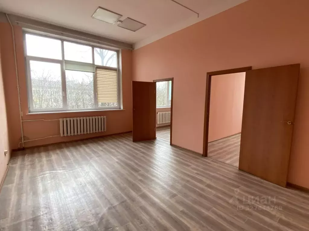 Офис в Калининградская область, Калининград Красная ул., 109 (52 м) - Фото 1