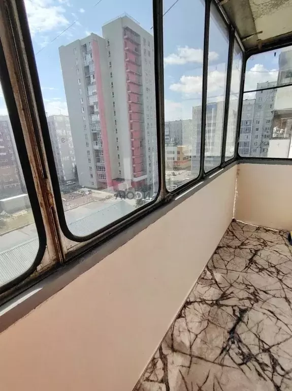 1-к кв. Алтайский край, Барнаул Балтийская ул., 39 (33.0 м) - Фото 0