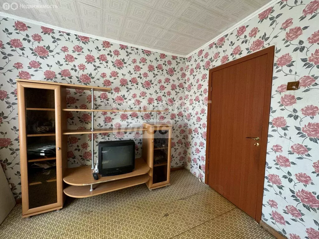 1-комнатная квартира: Октябрьский, улица Кортунова, 8 (28.9 м) - Фото 1