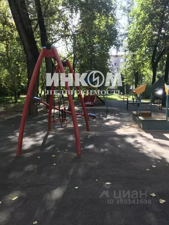 Комната Москва ул. Маршала Малиновского, 4 (14.7 м) - Фото 1