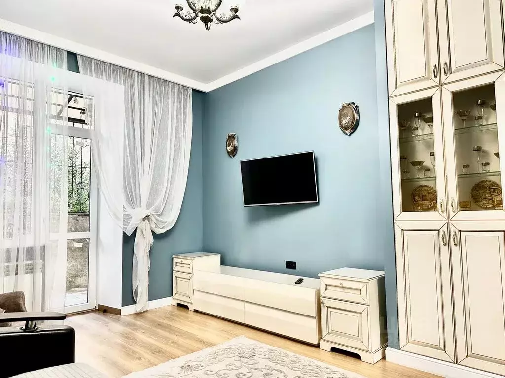 2-к кв. Крым, Ялта пер. Потемкинский, 5 (55.0 м) - Фото 1