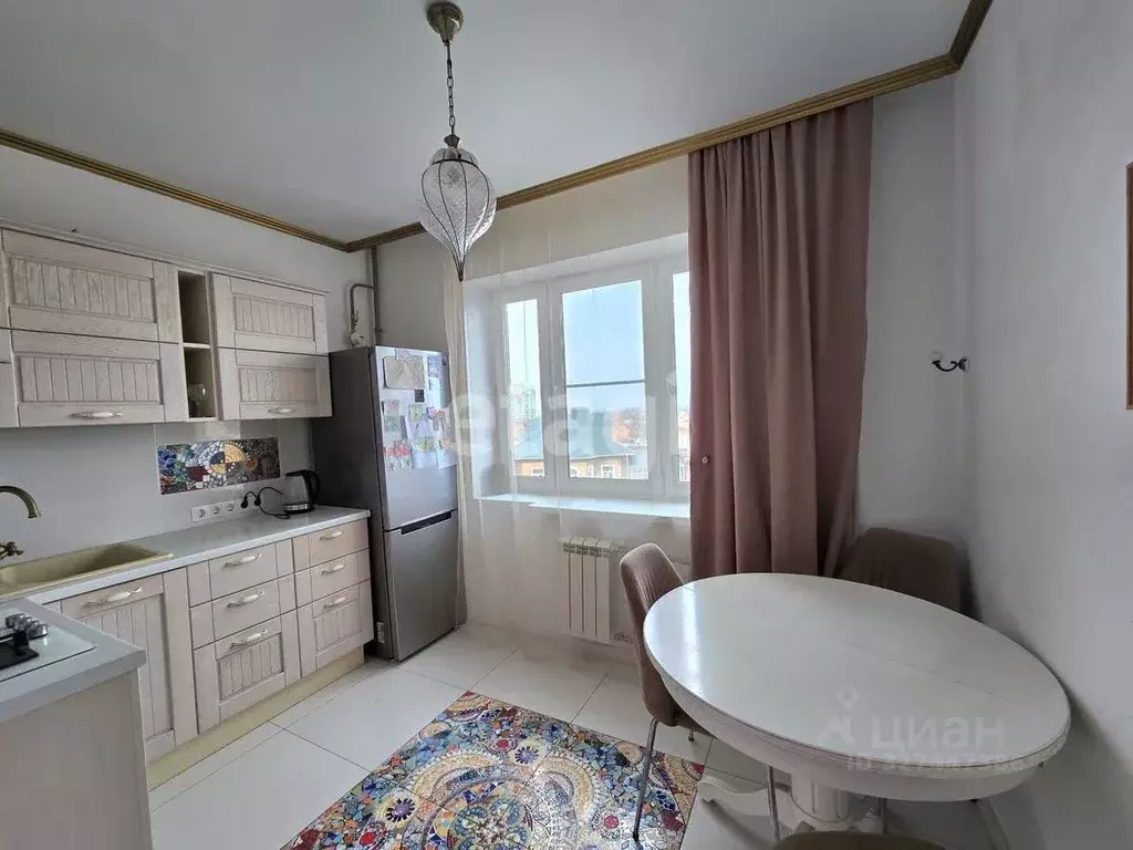 2-к кв. Калужская область, Калуга ул. Георгия Димитрова, 10 (63.3 м) - Фото 1