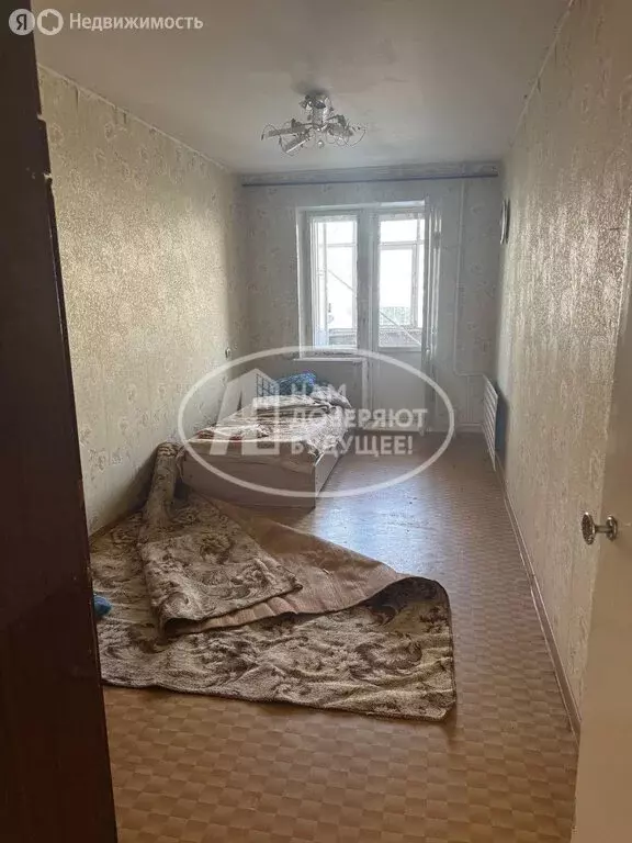 3-комнатная квартира: Пермь, улица Комиссара Пожарского, 10 (60 м) - Фото 1