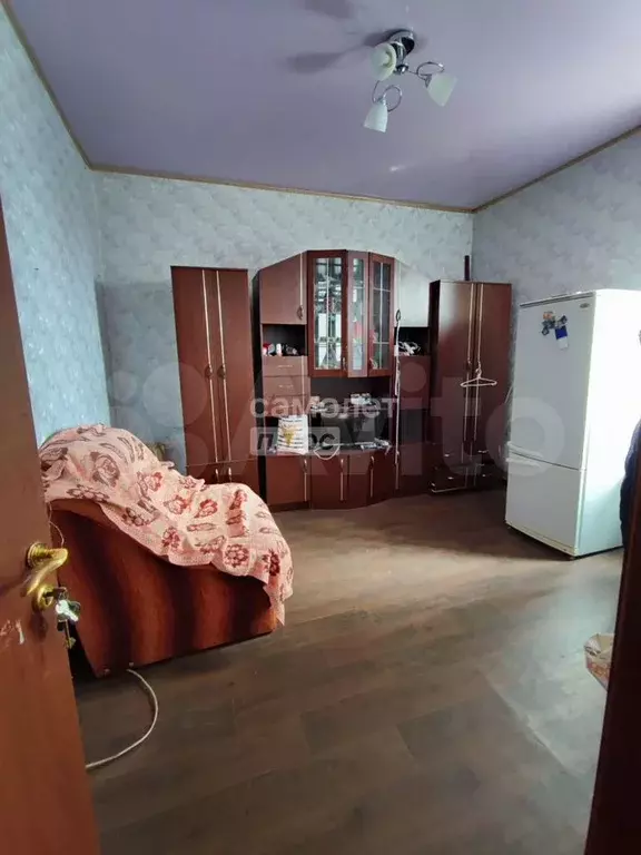 Комната 14,4 м в 3-к., 4/4 эт. - Фото 0