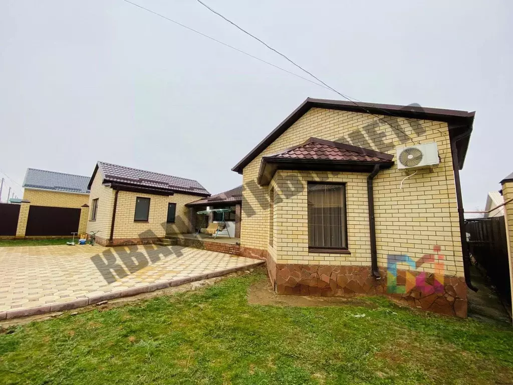 Дом в Калмыкия, Элиста Гвардейская ул., 25 (116 м) - Фото 1