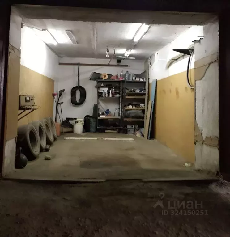 Гараж в Крым, Симферополь ул. Дмитрия Ульянова, 68 (20 м) - Фото 1