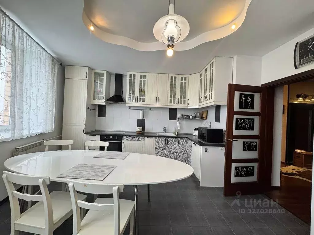 4-к кв. Московская область, Королев ул. Болдырева, 5 (162.1 м) - Фото 0