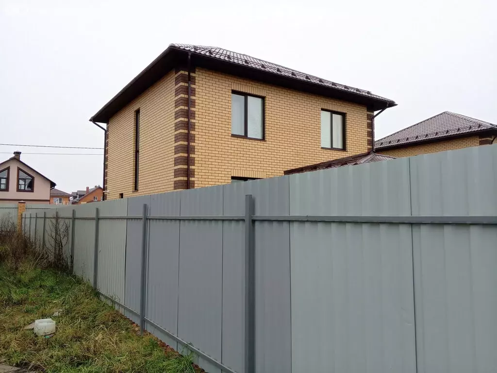 Дом в Кабицыно, Теннисная улица (160 м) - Фото 1