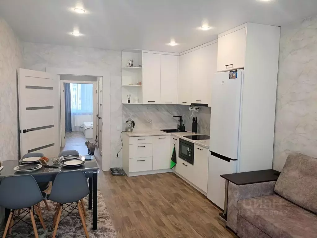 1-к кв. Саратовская область, Энгельс ул. Колотилова, 80Б (45.0 м) - Фото 2