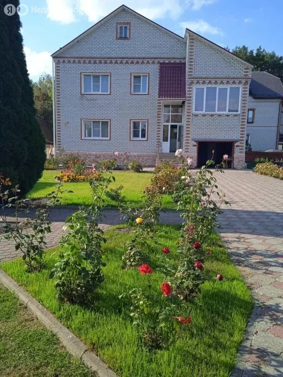Дом в Брянск, улица Олега Кошевого, 2Г (304 м) - Фото 1
