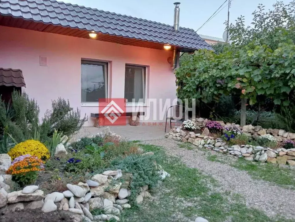 Дом в Севастополь ул. Федоровская (80 м) - Фото 0