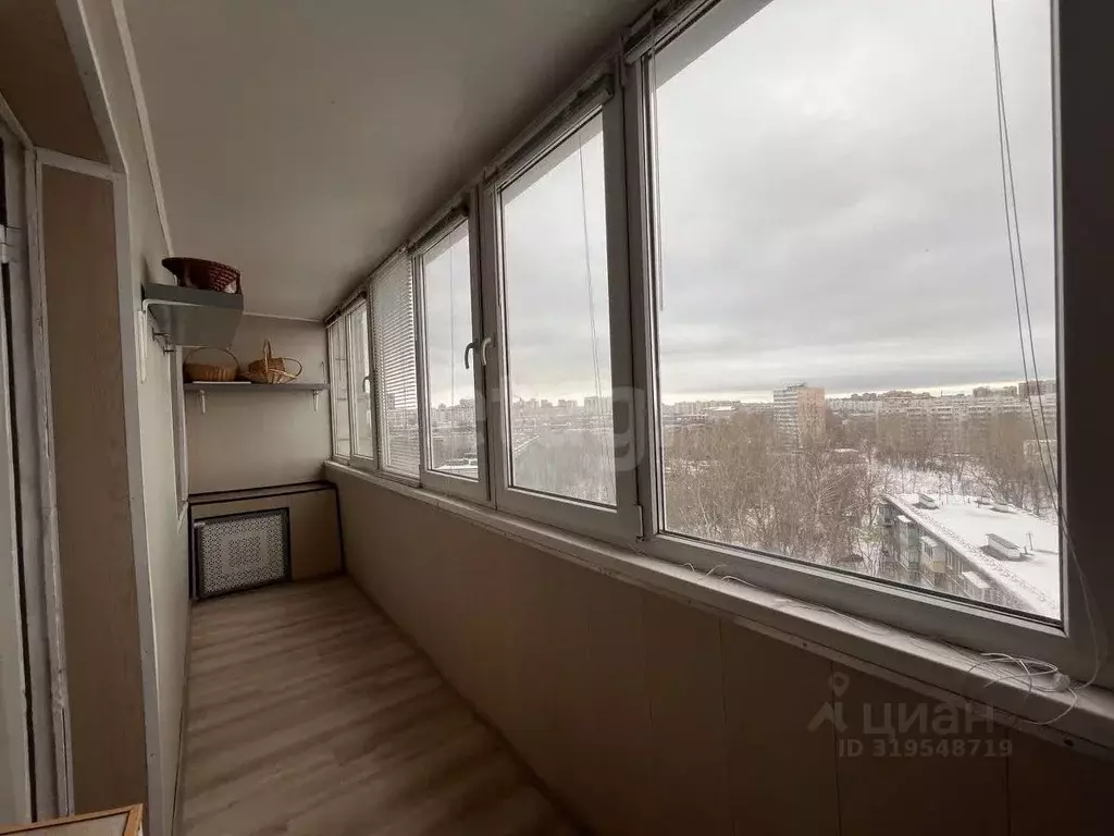 2-к кв. Татарстан, Казань ул. Рихарда Зорге, 48 (57.0 м) - Фото 0