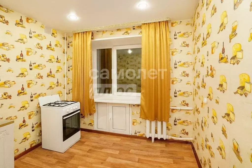 2-к кв. Челябинская область, Верхний Уфалей ул. Ленина, 170 (40.8 м) - Фото 1