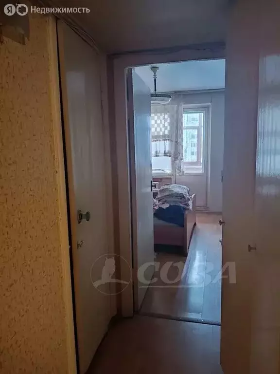 3-комнатная квартира: Курган, улица Криволапова, 10 (64 м) - Фото 1