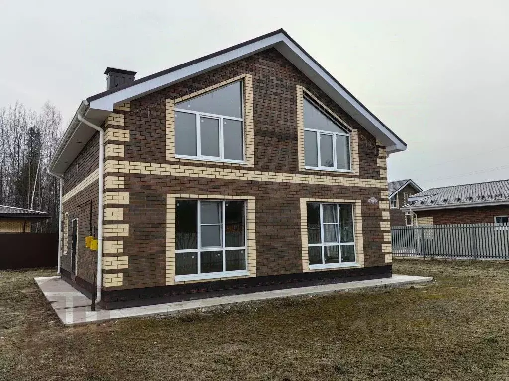 Дом в Тверская область, Калининский муниципальный округ, д. Сакулино ... - Фото 1