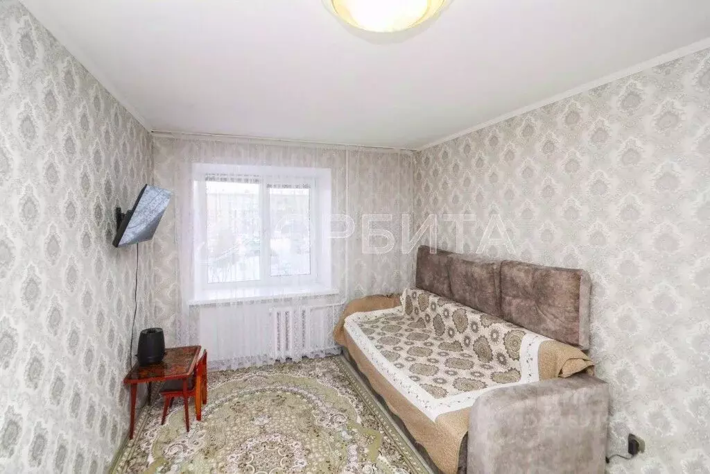 1-к кв. Тюменская область, Тюмень Тарманы мкр, ул. Блюхера, 6 (30.3 м) - Фото 2