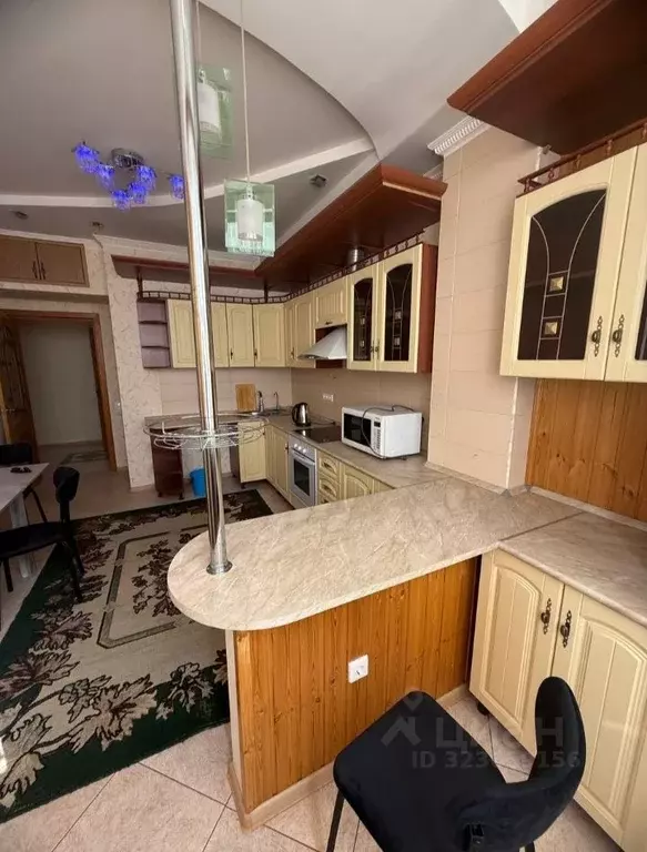 2-к кв. Краснодарский край, Горячий Ключ ул. Ленина, 195Г (76.0 м) - Фото 0