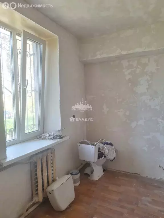 2-комнатная квартира: Керчь, улица Бардина, 1 (41 м) - Фото 0