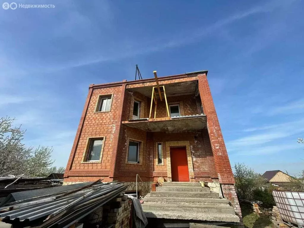 Дом в Новокуйбышевск, улица Егорова (200 м) - Фото 1