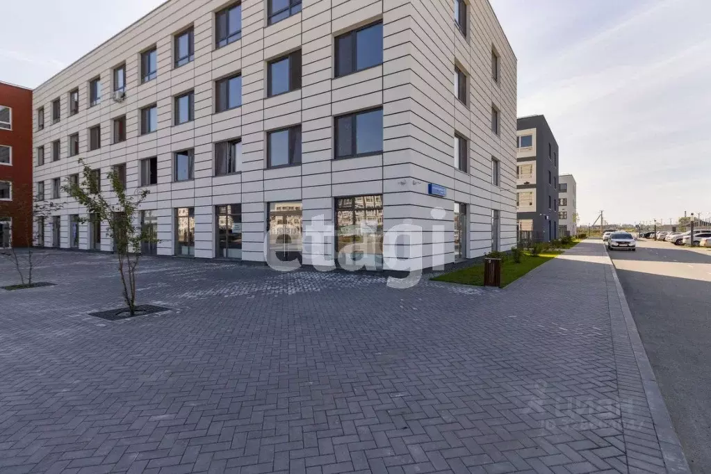 Помещение свободного назначения в Тюменская область, Тюмень ул. ... - Фото 1