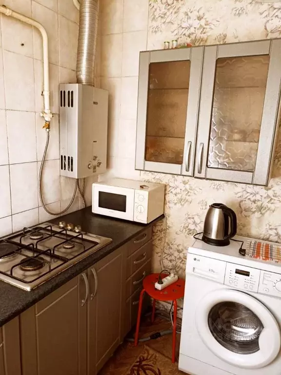 1-к кв. Ростовская область, Шахты проезд Микрорайон Горняк, 22 (28.0 ... - Фото 2