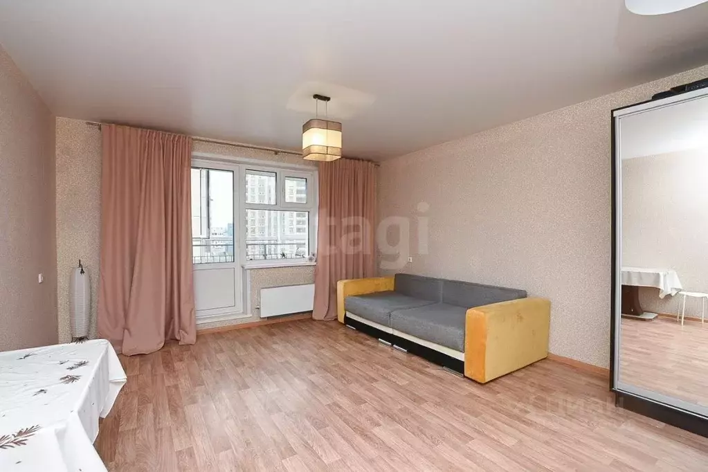 Студия Красноярский край, Красноярск ул. Петра Подзолкова, 3Б (33.4 м) - Фото 1