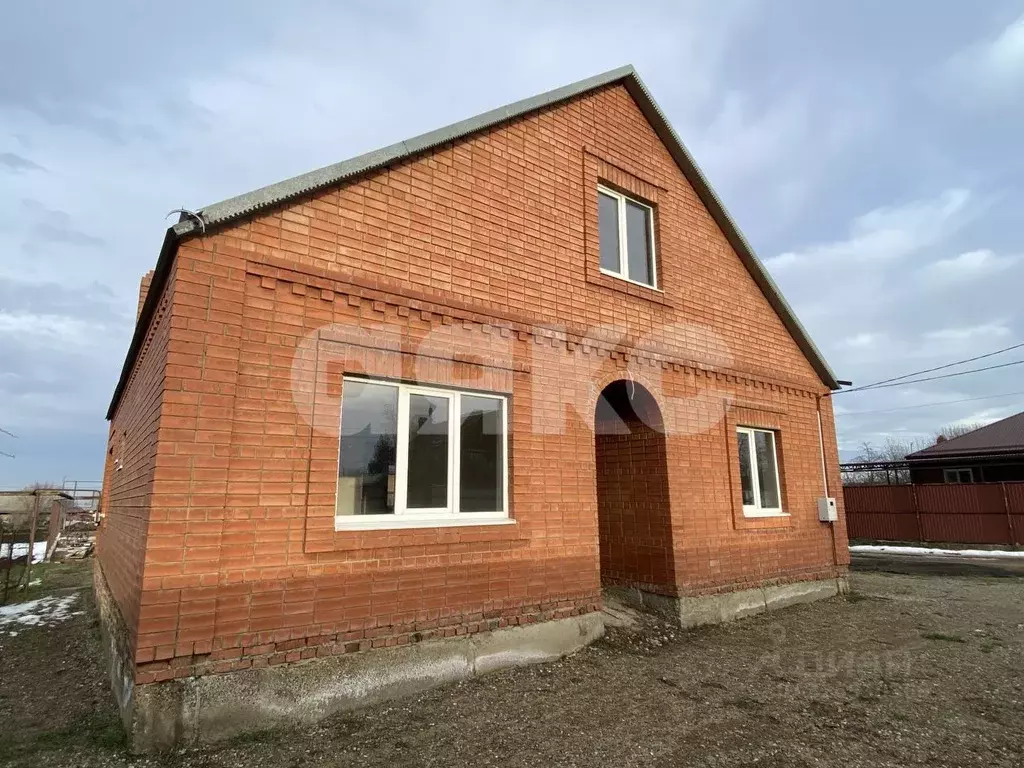 Дом в Краснодарский край, Новосельское с/пос, пос. Глубокий ул. ... - Фото 1