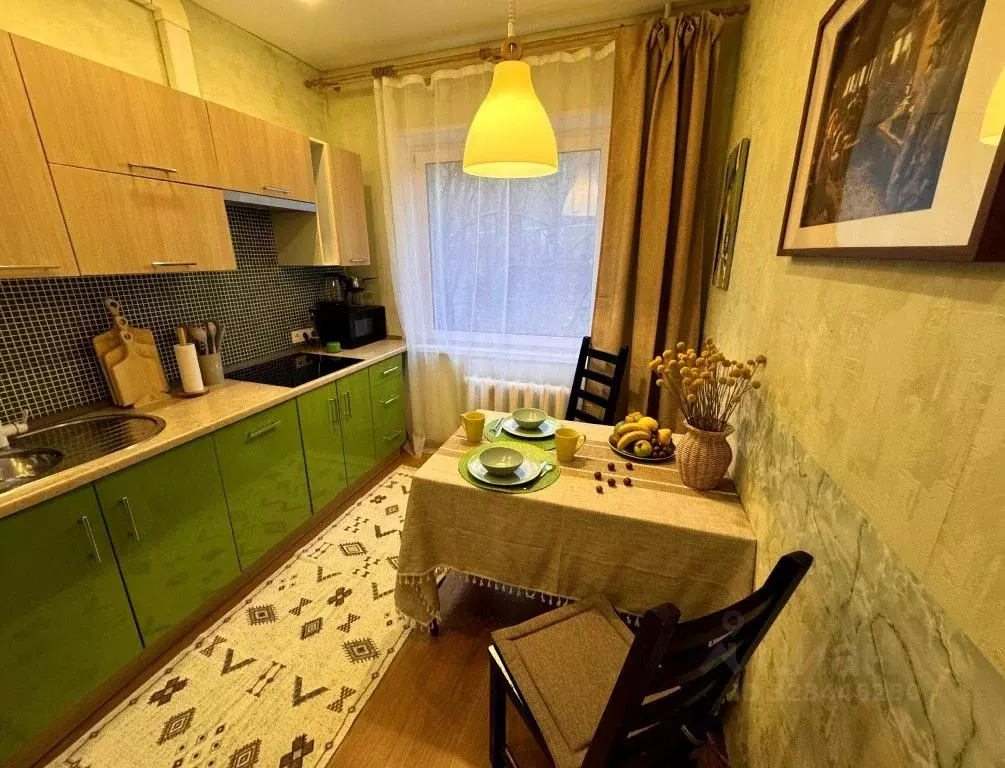 2-к кв. Мурманская область, Кировск Олимпийская ул., 71 (56.0 м) - Фото 1