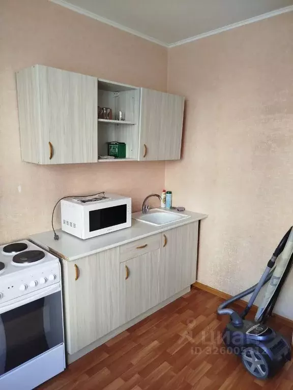 1-к кв. Курская область, Курск просп. Вячеслава Клыкова, 45 (39.0 м) - Фото 2