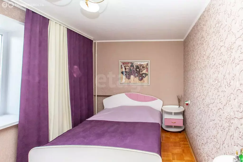3-комнатная квартира: Тобольск, 4-й микрорайон, 15 (64.7 м) - Фото 1