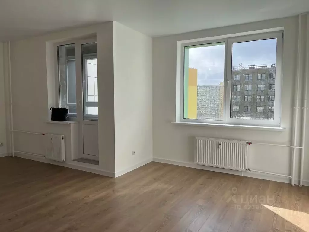 Студия Ленинградская область, Мурино Всеволожский район, ул. ... - Фото 1