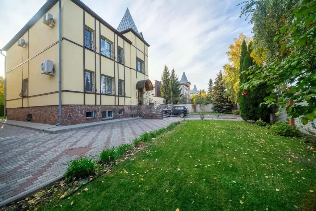 Дом в Саратовская область, с. Усть-Курдюм ул. Крайняя, 25 (482 м) - Фото 1