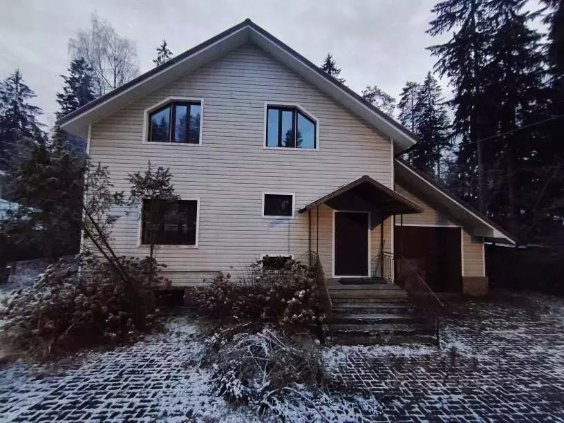 Дом в Ленинградская область, Всеволожск Павловская ул., 25 (300 м) - Фото 1