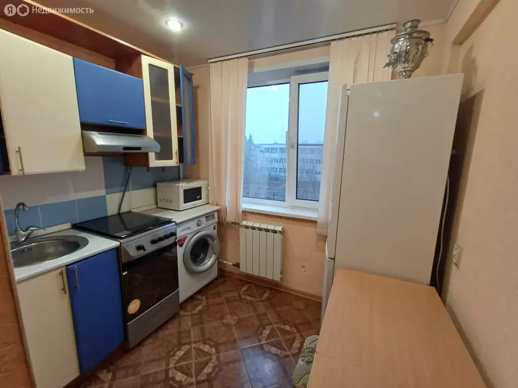 3-комнатная квартира: село Льва Толстого, Полевая улица, 7 (50 м) - Фото 1