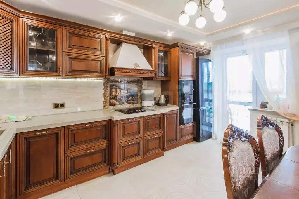 3-к кв. Вологодская область, Вологда наб. 6-й Армии, 25 (87.0 м) - Фото 1