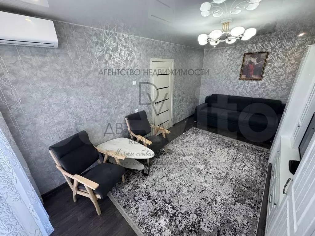2-к. квартира, 43,7 м, 2/10 эт. - Фото 1