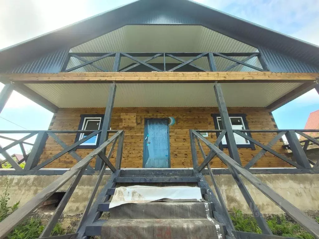 Дом в Башкортостан, Иглинский сельсовет, с. Иглино ул. Кленовая (180 ... - Фото 0