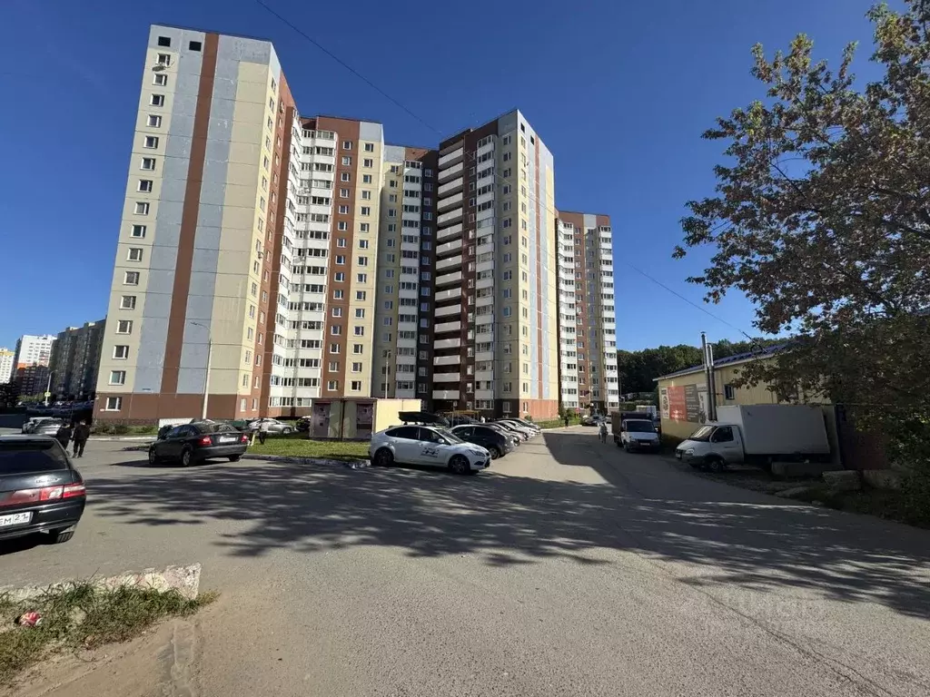 2-к кв. Чувашия, Чебоксары просп. Тракторостроителей, 56к1 (62.0 м) - Фото 1