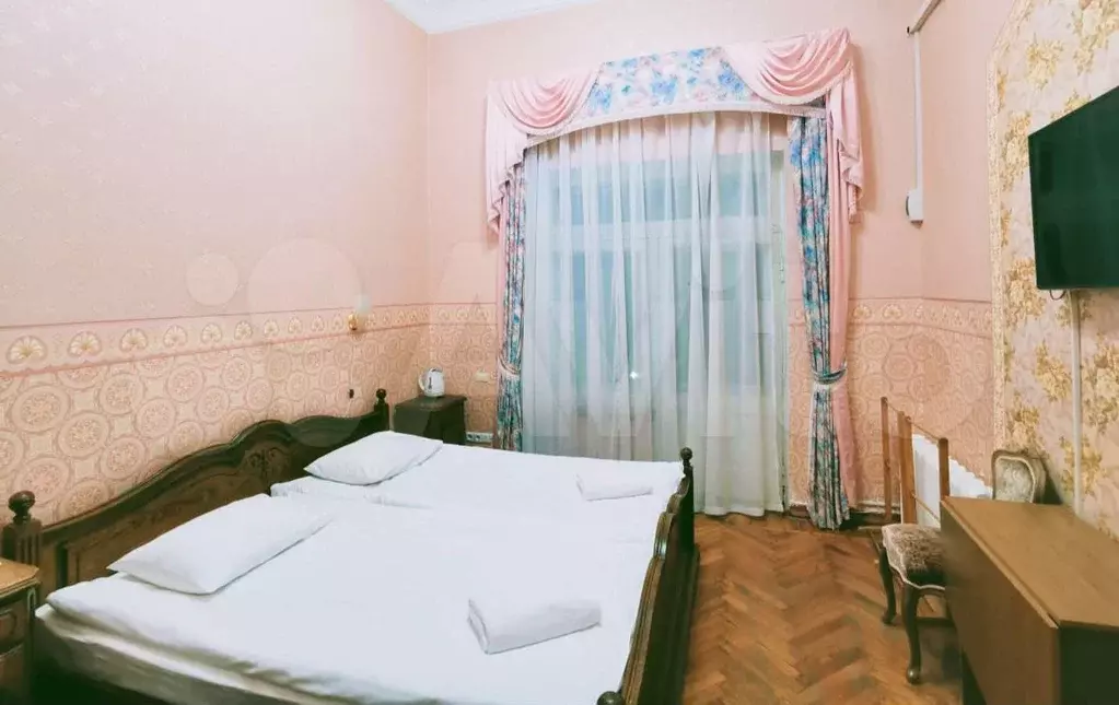 Комната 16 м в 2-к., 2/18 эт. - Фото 0