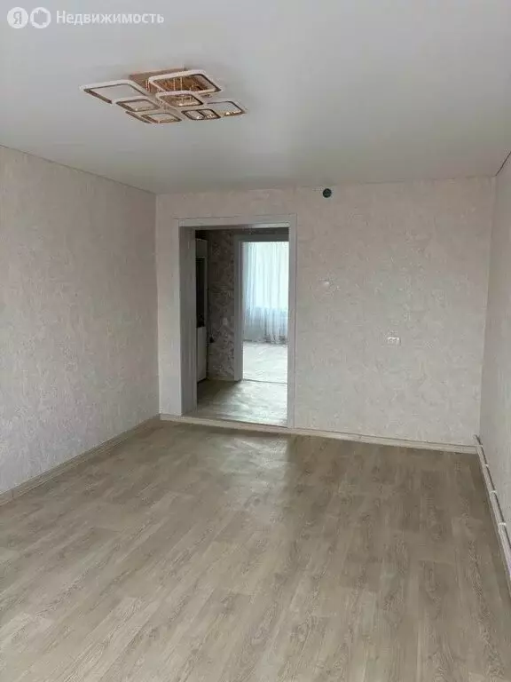 3-комнатная квартира: Кантемировка, улица Ленина, 286 (73 м) - Фото 1
