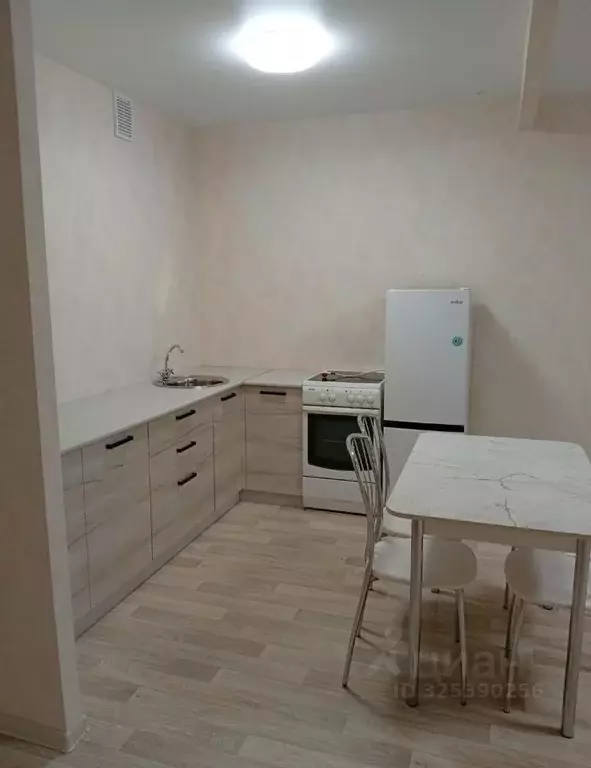 2-к кв. Красноярский край, Красноярск Вербная ул., 3 (56.0 м) - Фото 1